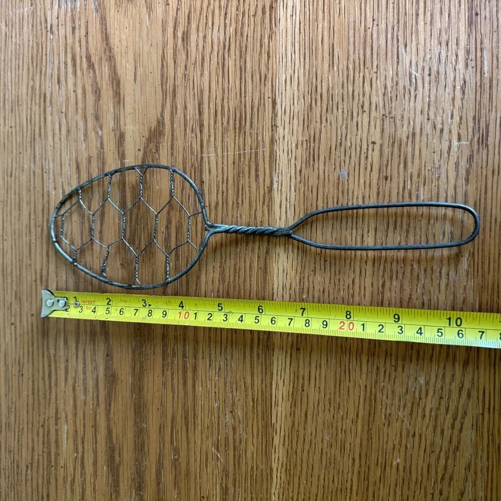 Vintage Antique‎ Style Twisted Wire Egg Rug Beater Skimmer Primitive Farmhouse